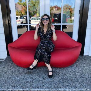 Meet your Posher, Sara